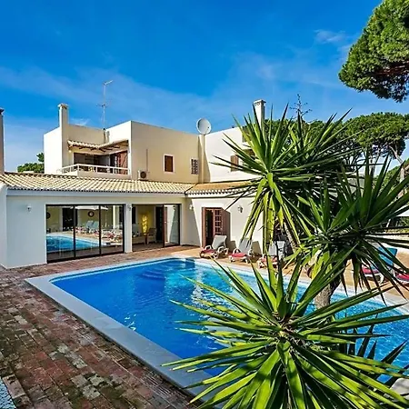 Sleeps 8 With Pool And Air Con * Cavacos